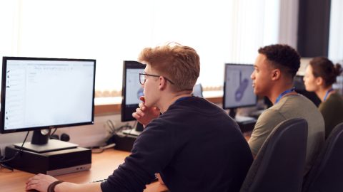 Computerkurs für Geflüchtete